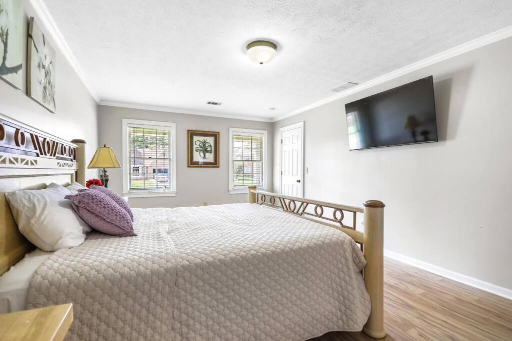 Lovely 5Bed, 3-Fullbath ! 5Min To Free Way I-85 Lawrenceville Ngoại thất bức ảnh