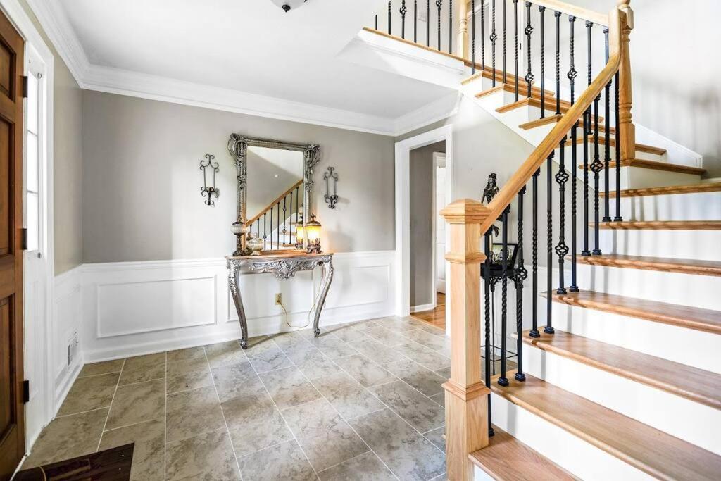 Lovely 5Bed, 3-Fullbath ! 5Min To Free Way I-85 Lawrenceville Ngoại thất bức ảnh