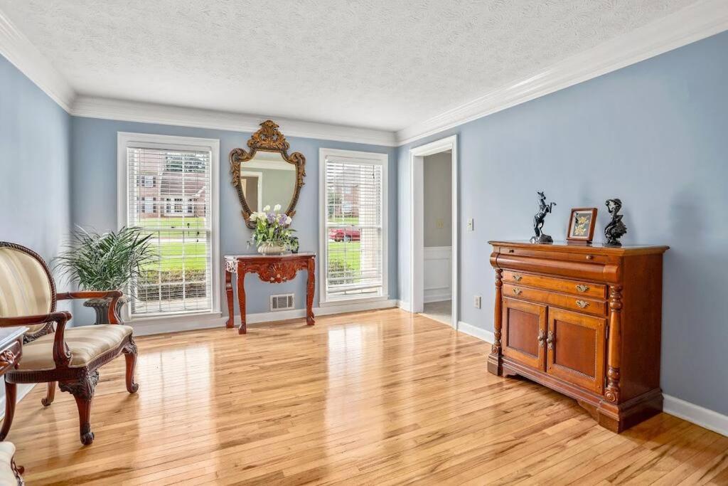 Lovely 5Bed, 3-Fullbath ! 5Min To Free Way I-85 Lawrenceville Ngoại thất bức ảnh
